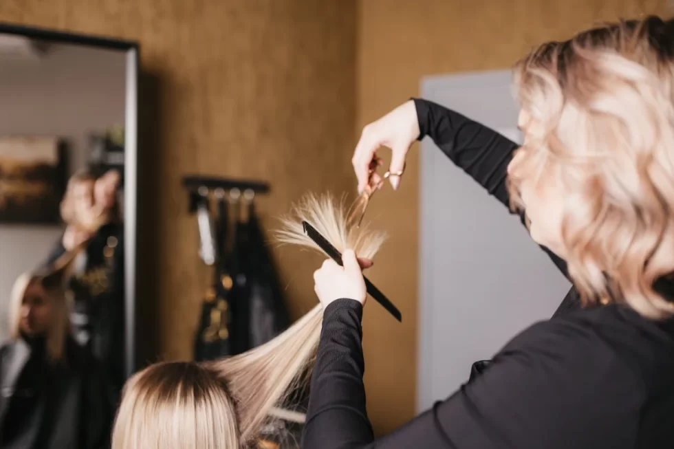 Netta fodrász üzleti fotózás