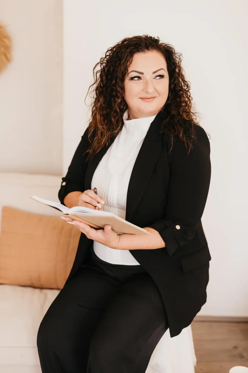 Önazonos üzleti portréfotózás Kecskeméten – modern és hiteles megjelenéshez