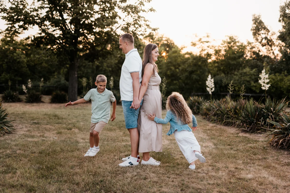 szabadtéri családi fotózás Kecskeméten